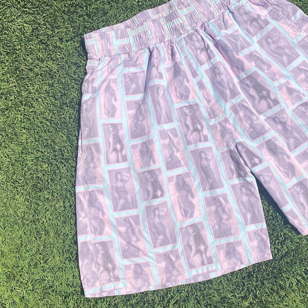 FOURTWOFOUR Graphic Shorts